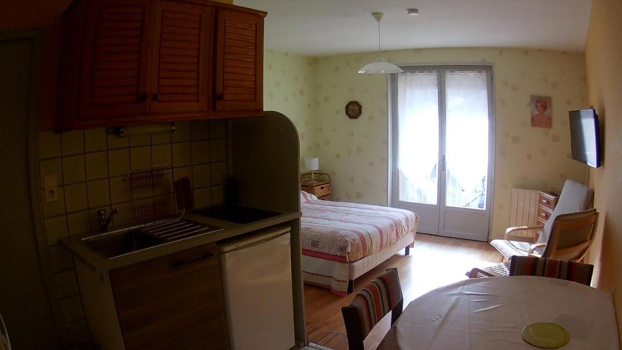 Residence L'Alexandra 2 Etoiles Bourbonne-les-Bains Kültér fotó