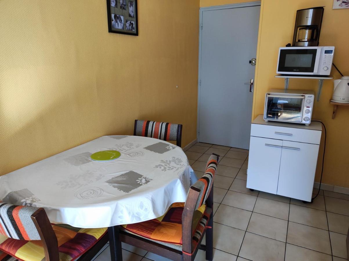 Residence L'Alexandra 2 Etoiles Bourbonne-les-Bains Kültér fotó