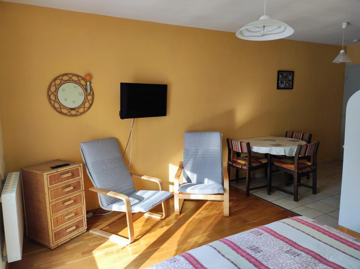 Residence L'Alexandra 2 Etoiles Bourbonne-les-Bains Kültér fotó